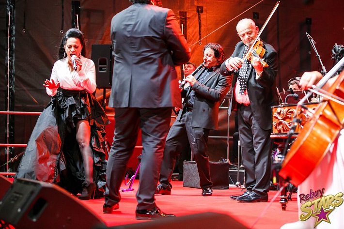 Koncert-Cigánskych-diablov-na-Bratislavskom-hrade-2017-foto-Eugen-Bernáth-6 Koncert-Cigánskych-diablov-na-Bratislavskom-hrade-2017-foto-Eugen-Bernáth-6
